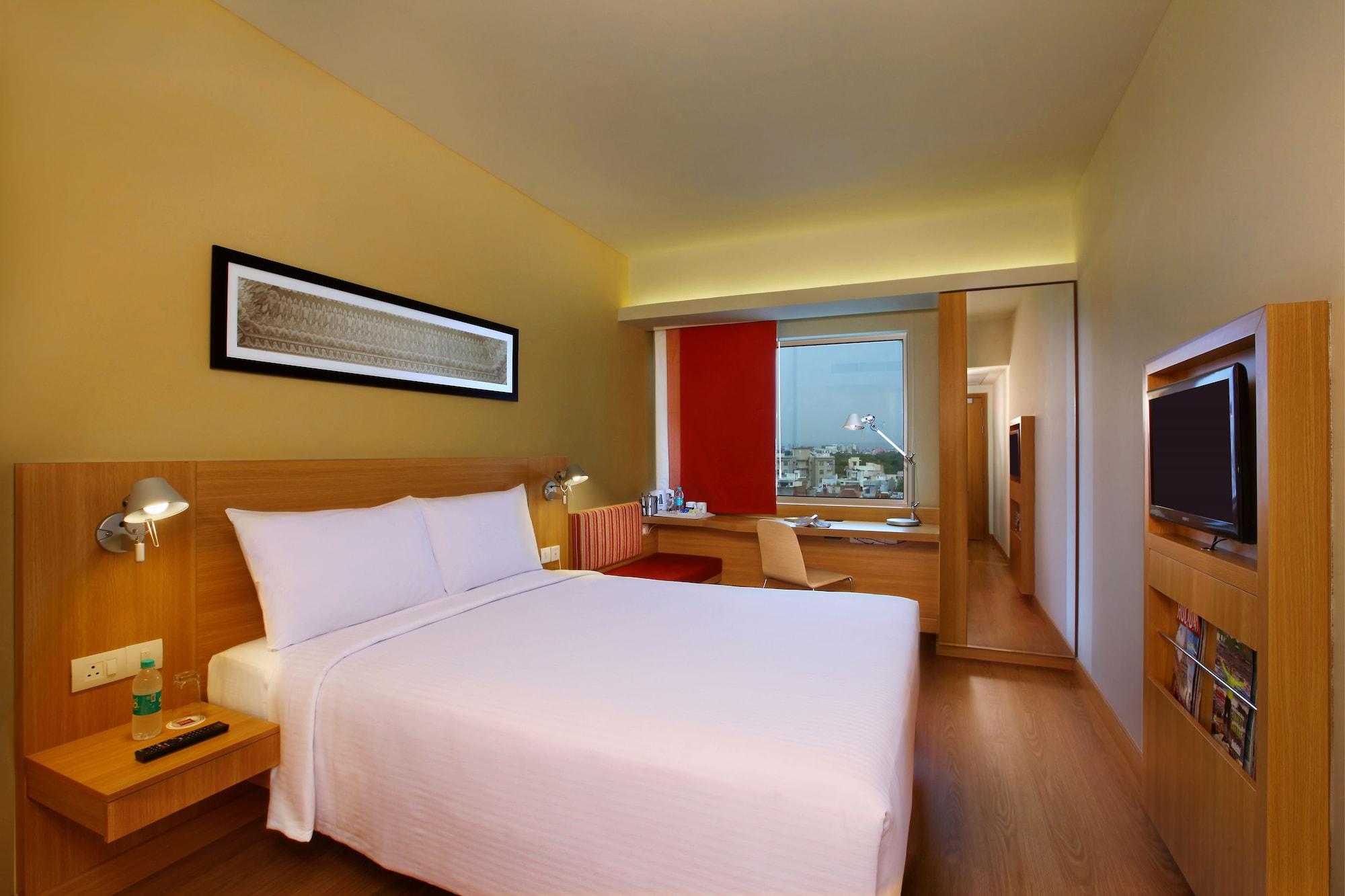Ibis Bengaluru Outer Ring Road Hotel Exterior foto
