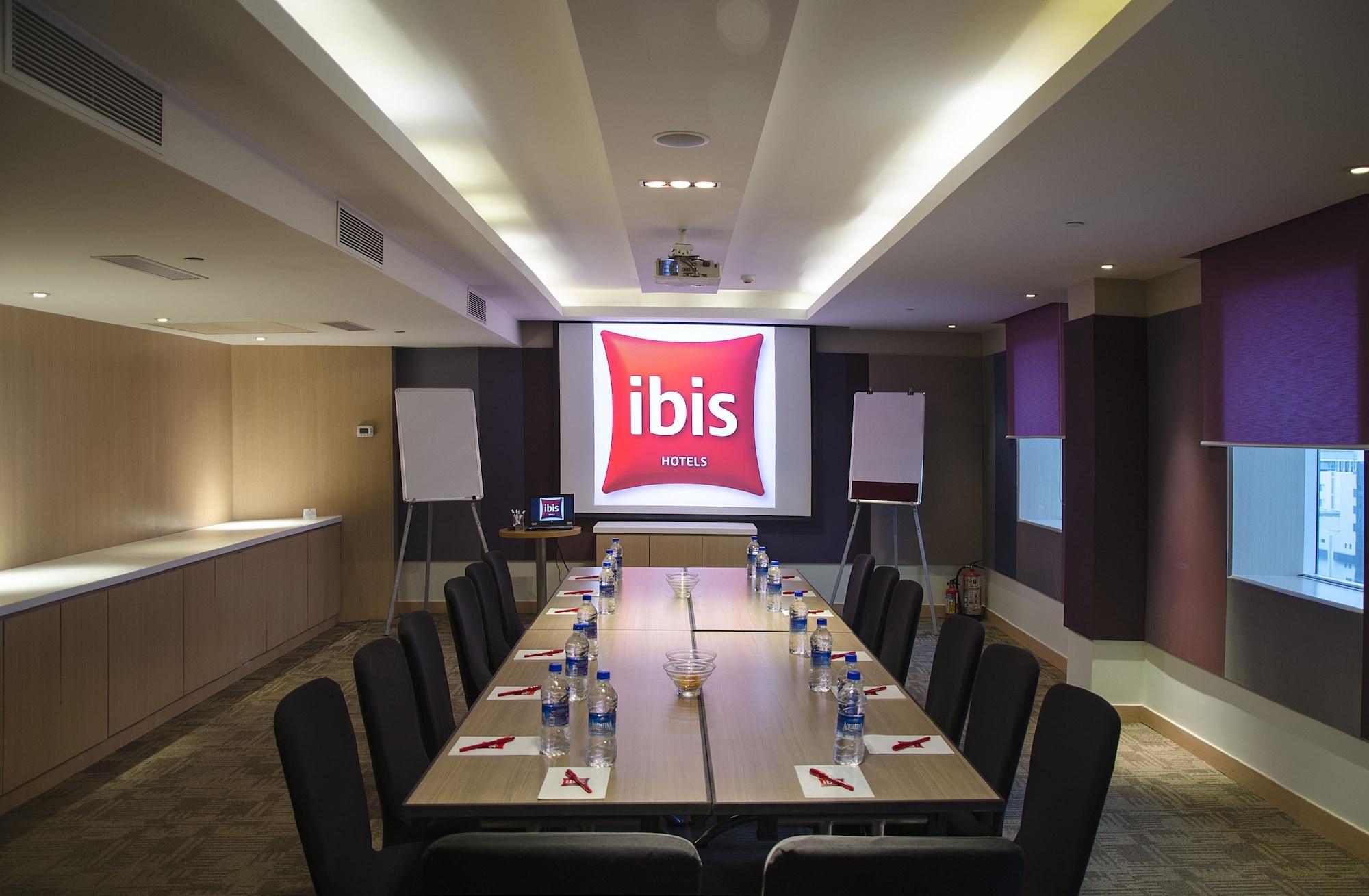 Ibis Bengaluru Outer Ring Road Hotel Exterior foto