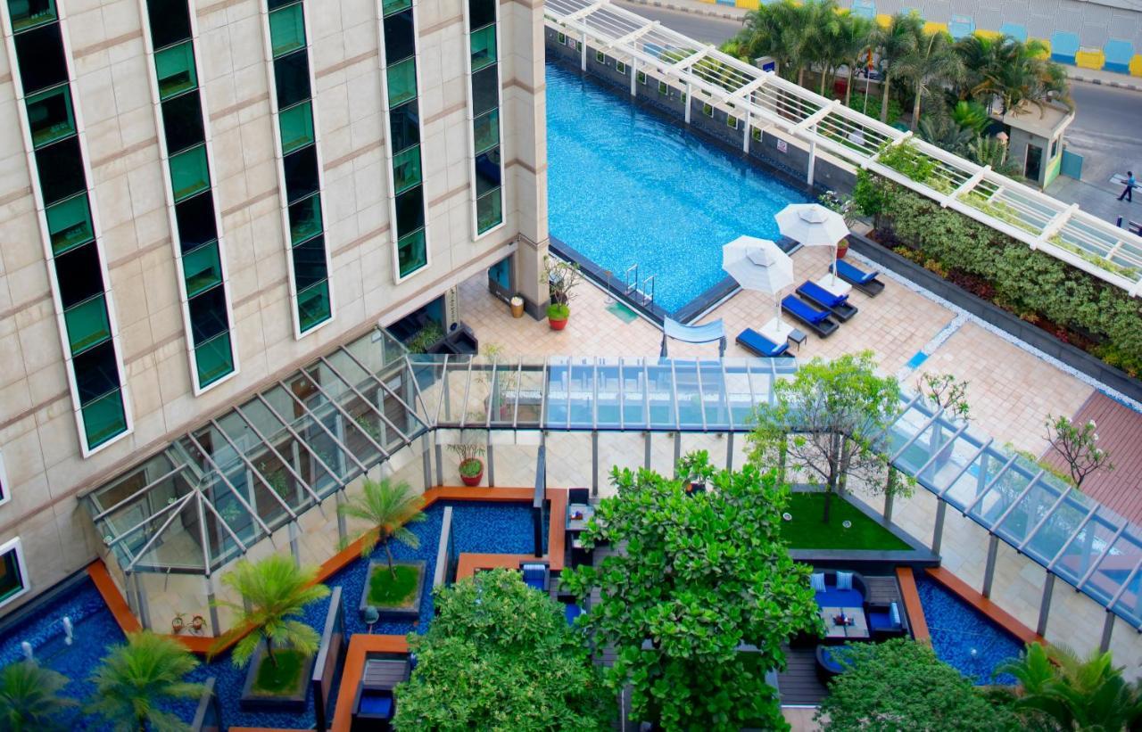Ibis Bengaluru Outer Ring Road Hotel Exterior foto