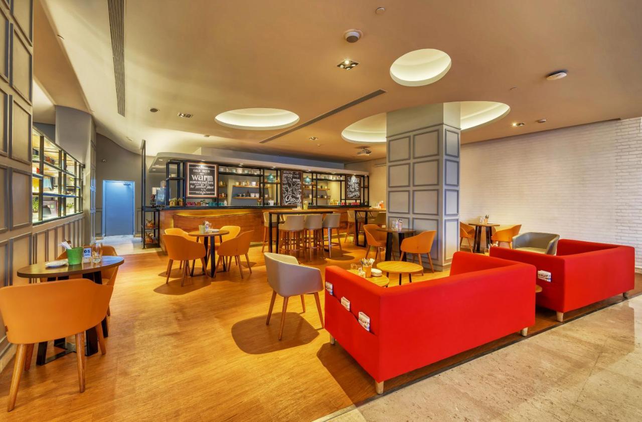 Ibis Bengaluru Outer Ring Road Hotel Exterior foto